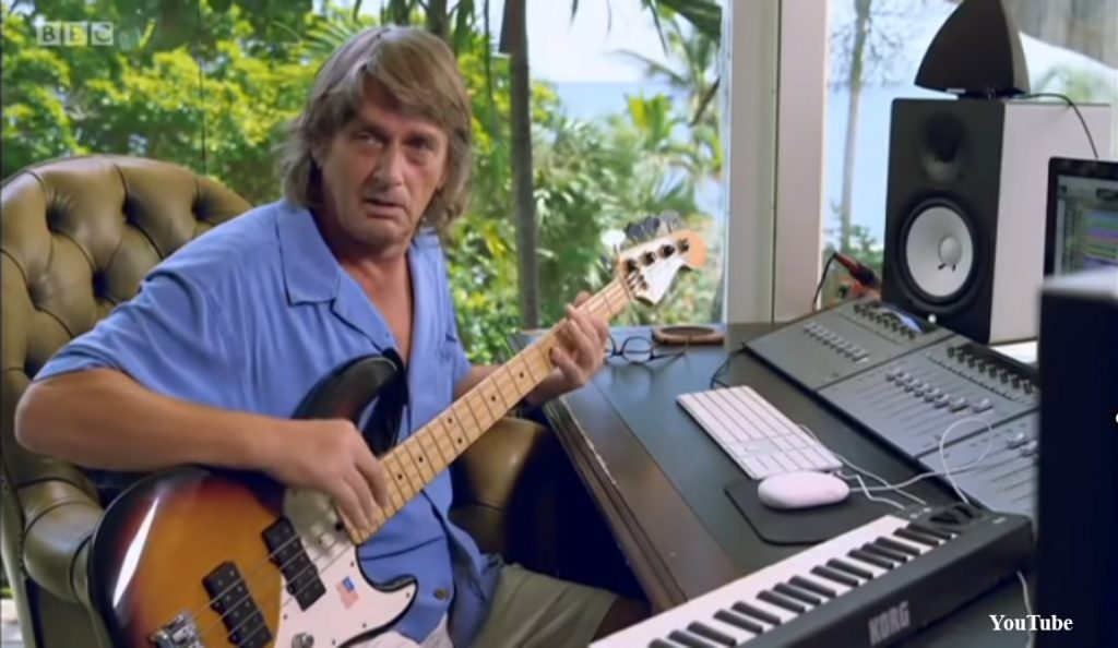 “Tubular Bells: The Mike Oldfield Story”<br>13. Listopada – 2013.